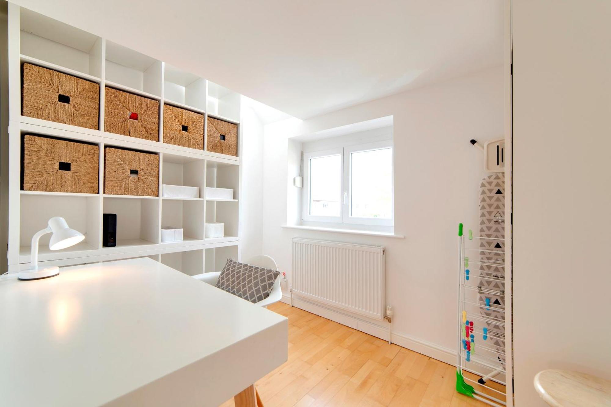 Pass The Keys 49 Byron Square Modern And Spacious 3 Bed Home With Free Parking CBG Exteriör bild
