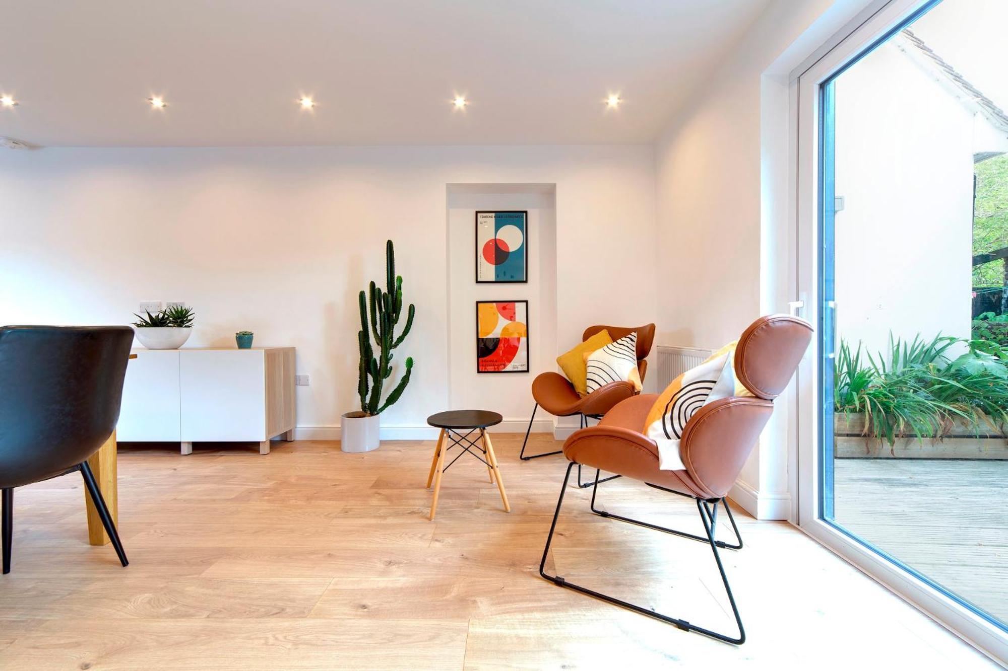 Pass The Keys 49 Byron Square Modern And Spacious 3 Bed Home With Free Parking CBG Exteriör bild