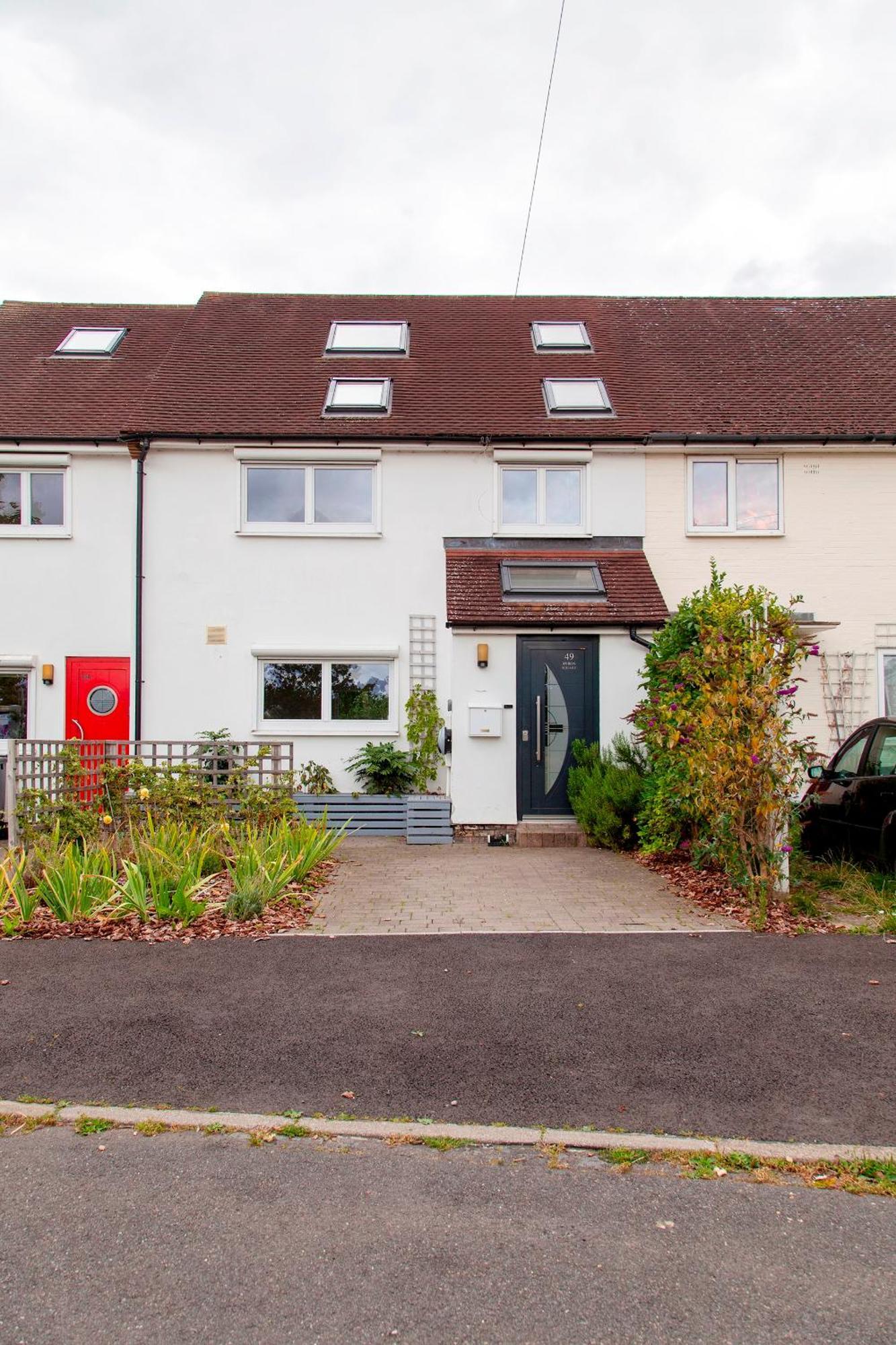 Pass The Keys 49 Byron Square Modern And Spacious 3 Bed Home With Free Parking CBG Exteriör bild